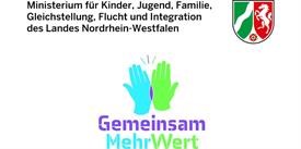 Logo Fachtag Ministerium für Kinder, Jugend, Familie, Gleichstellung, Flucht und Integration des Landes Nordrhein-Westfalen mit Unterschrift "Gemeinsam mehr Wert"